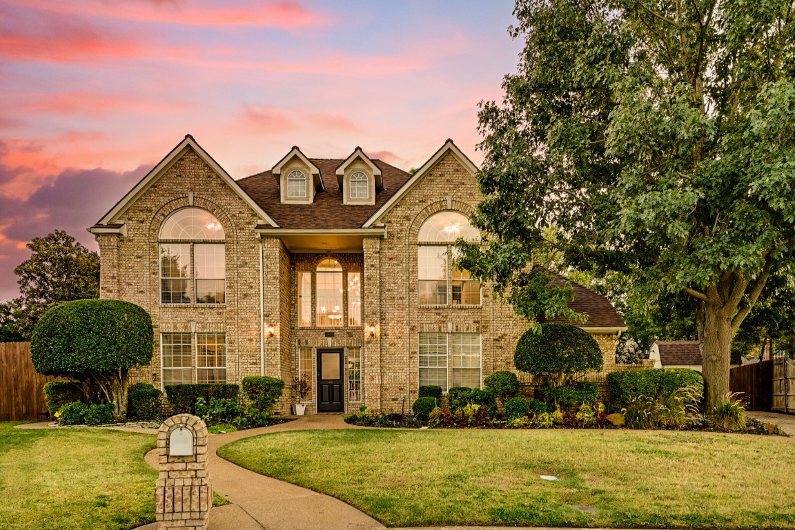 2844 Bremen Court Hurst TX 76054