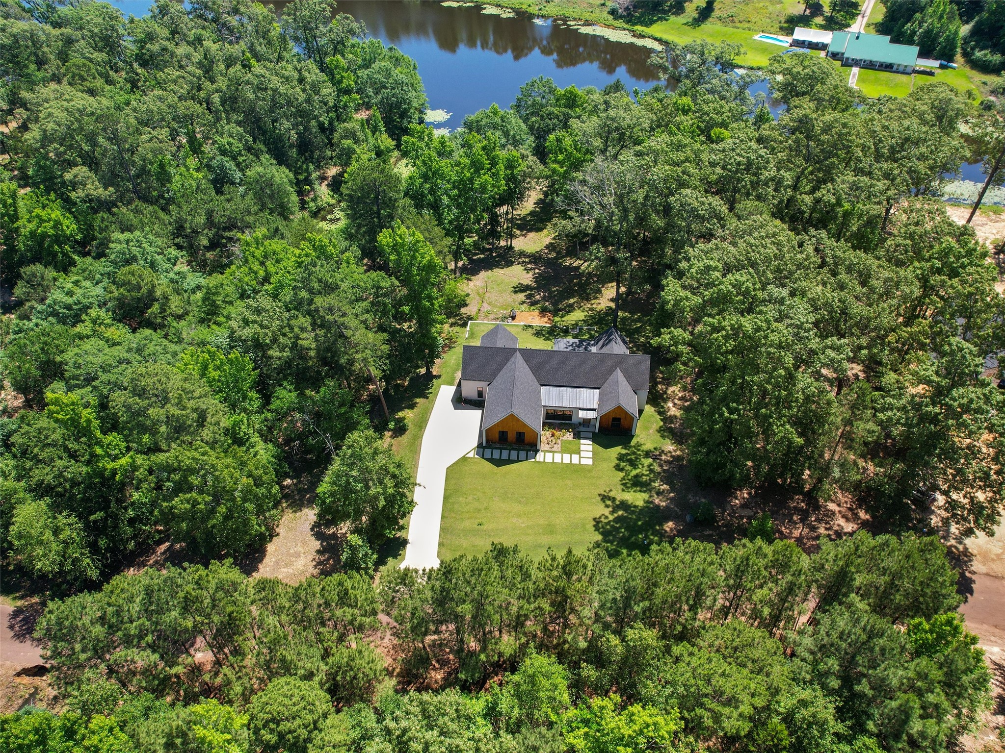 800 John Dean Road Gilmer TX 75644