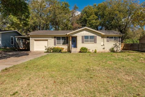 8824 Holt Street Lakeside TX 76135