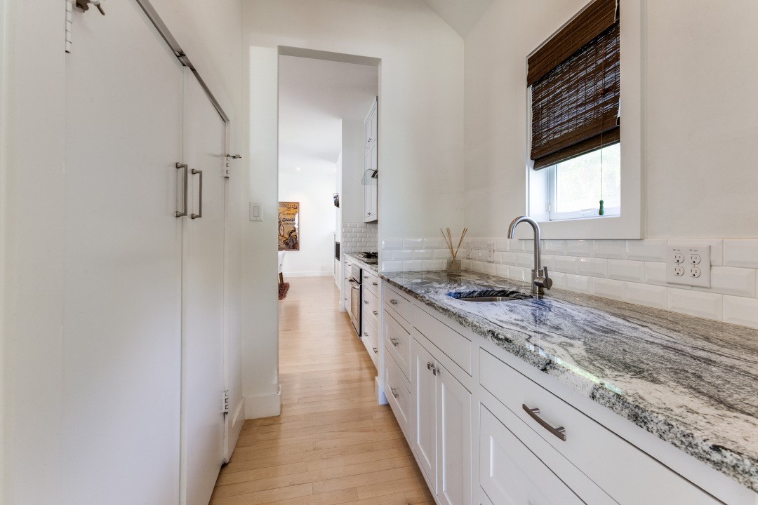 4206 Manning Lane Dallas TX 75220