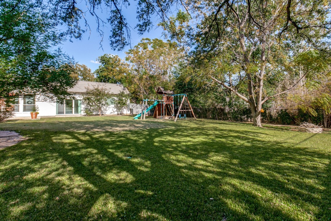 4206 Manning Lane Dallas TX 75220