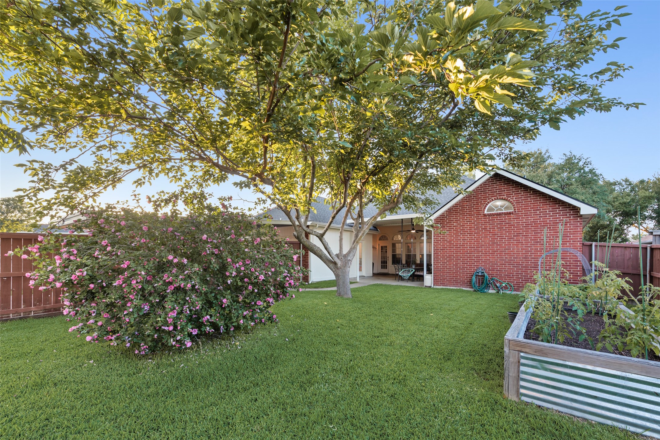 830 Sumner Drive Mesquite TX 75149