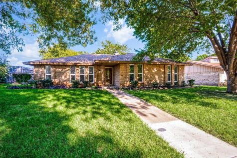1208 Laurie Avenue Desoto TX 75115