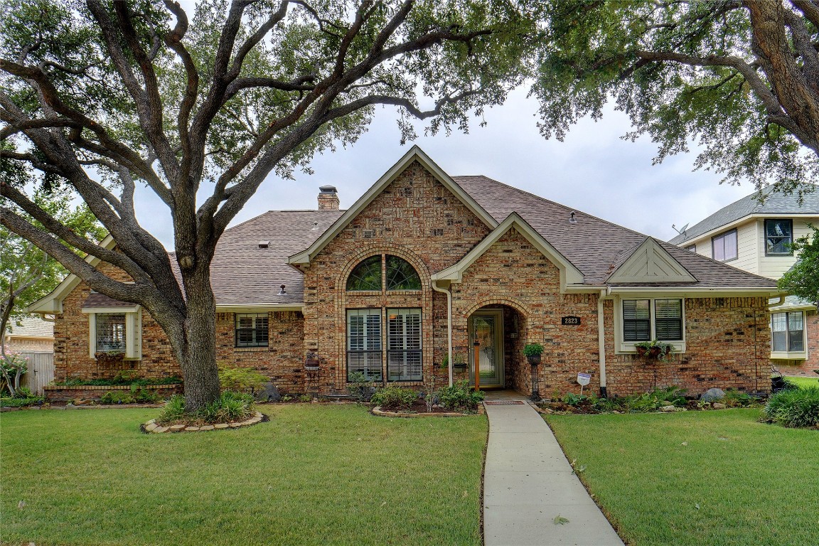 2823 Cambridgeshire Drive Carrollton TX 75007
