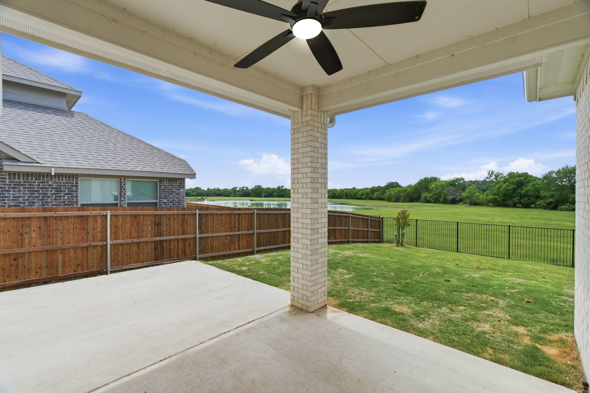 912 Sandpiper Drive Aledo TX 76008