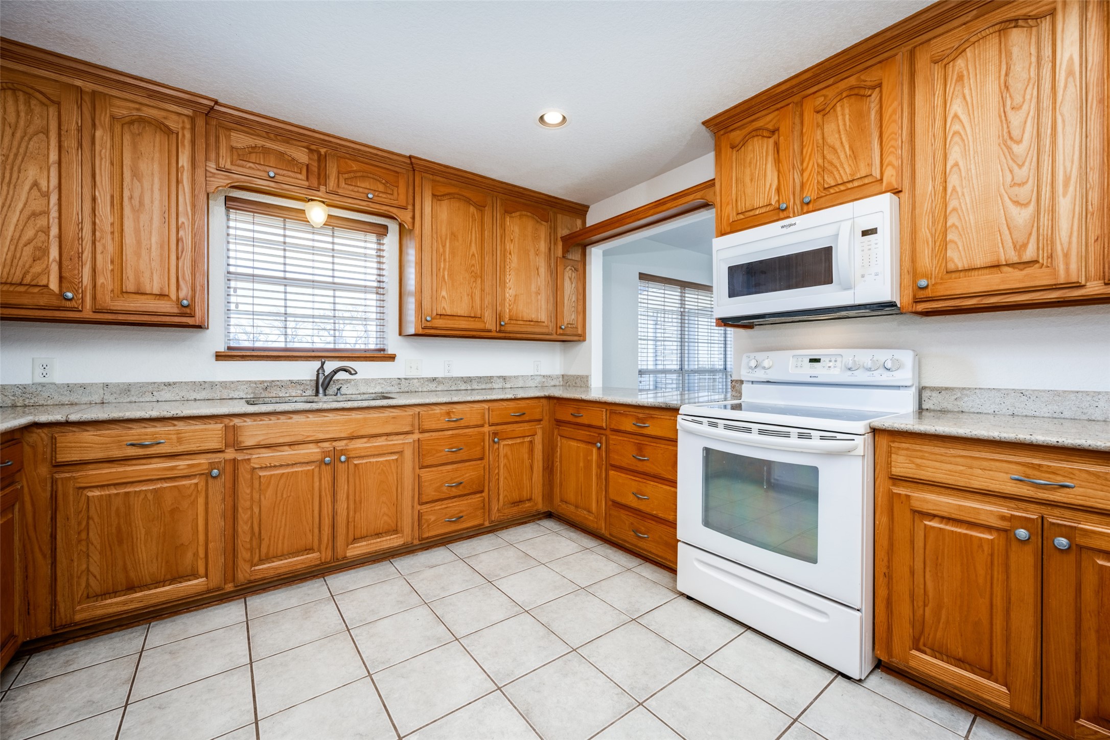 483 Pr 169 Sunset TX 76270