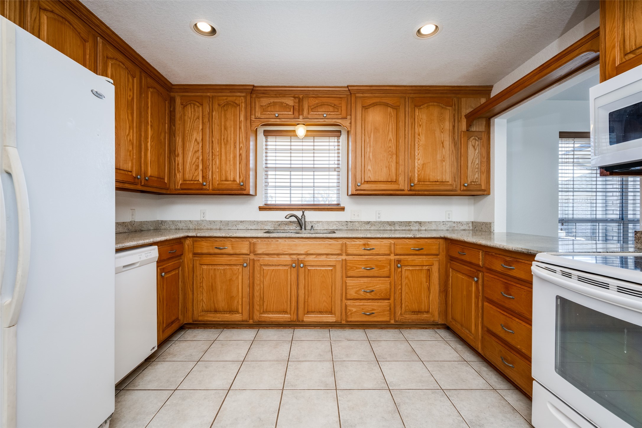 483 Pr 169 Sunset TX 76270