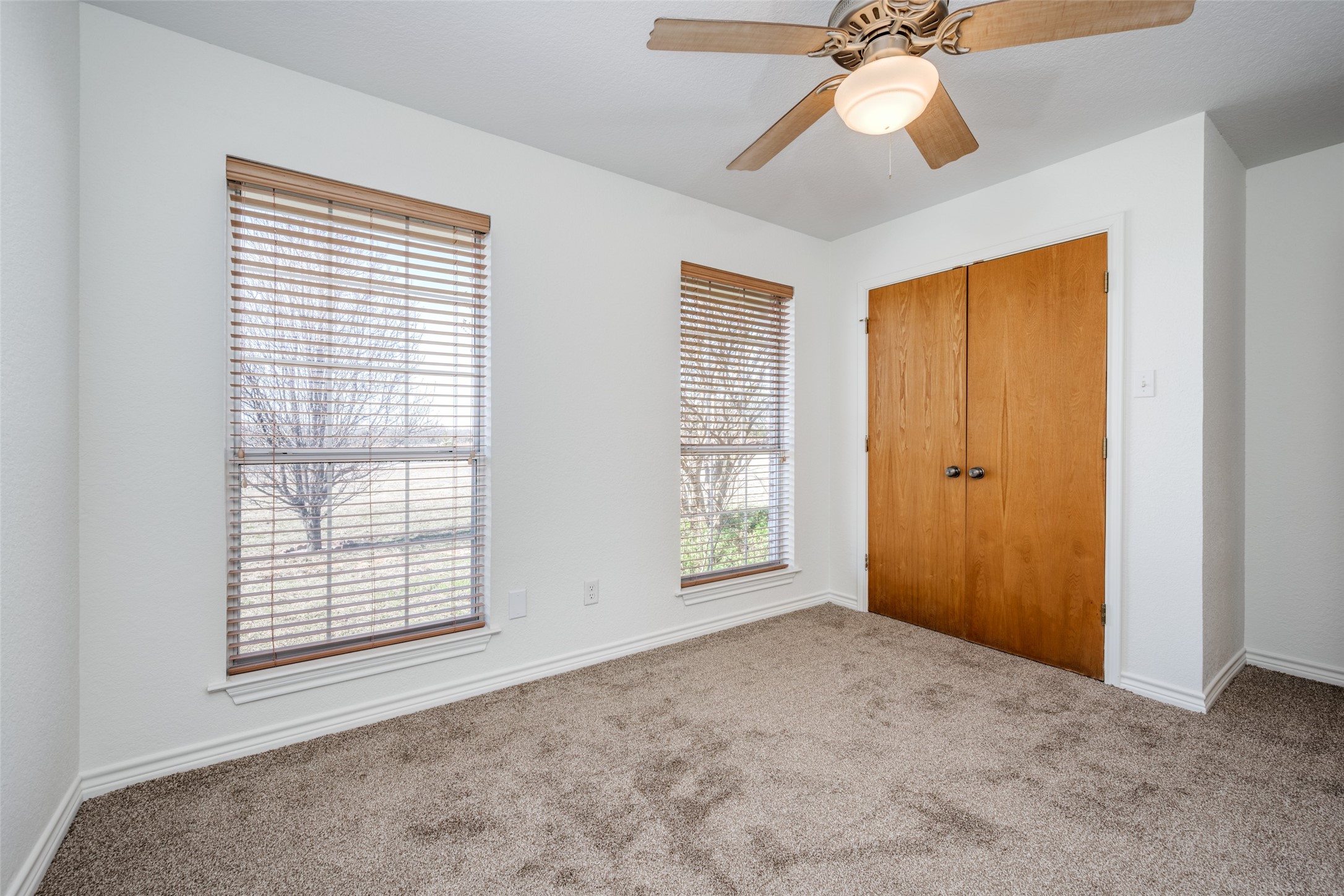 483 Pr 169 Sunset TX 76270