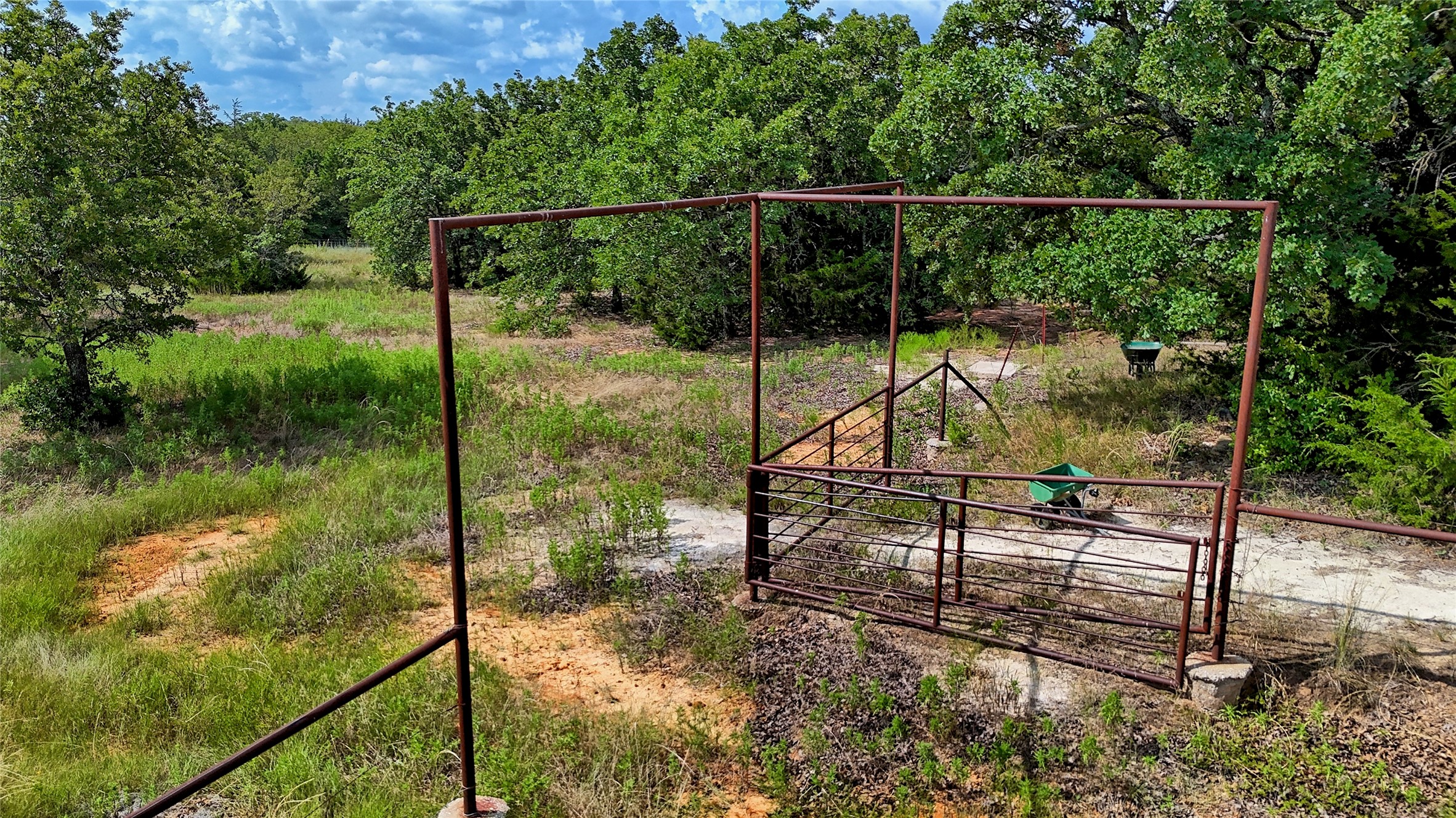 483 Pr 169 Sunset TX 76270