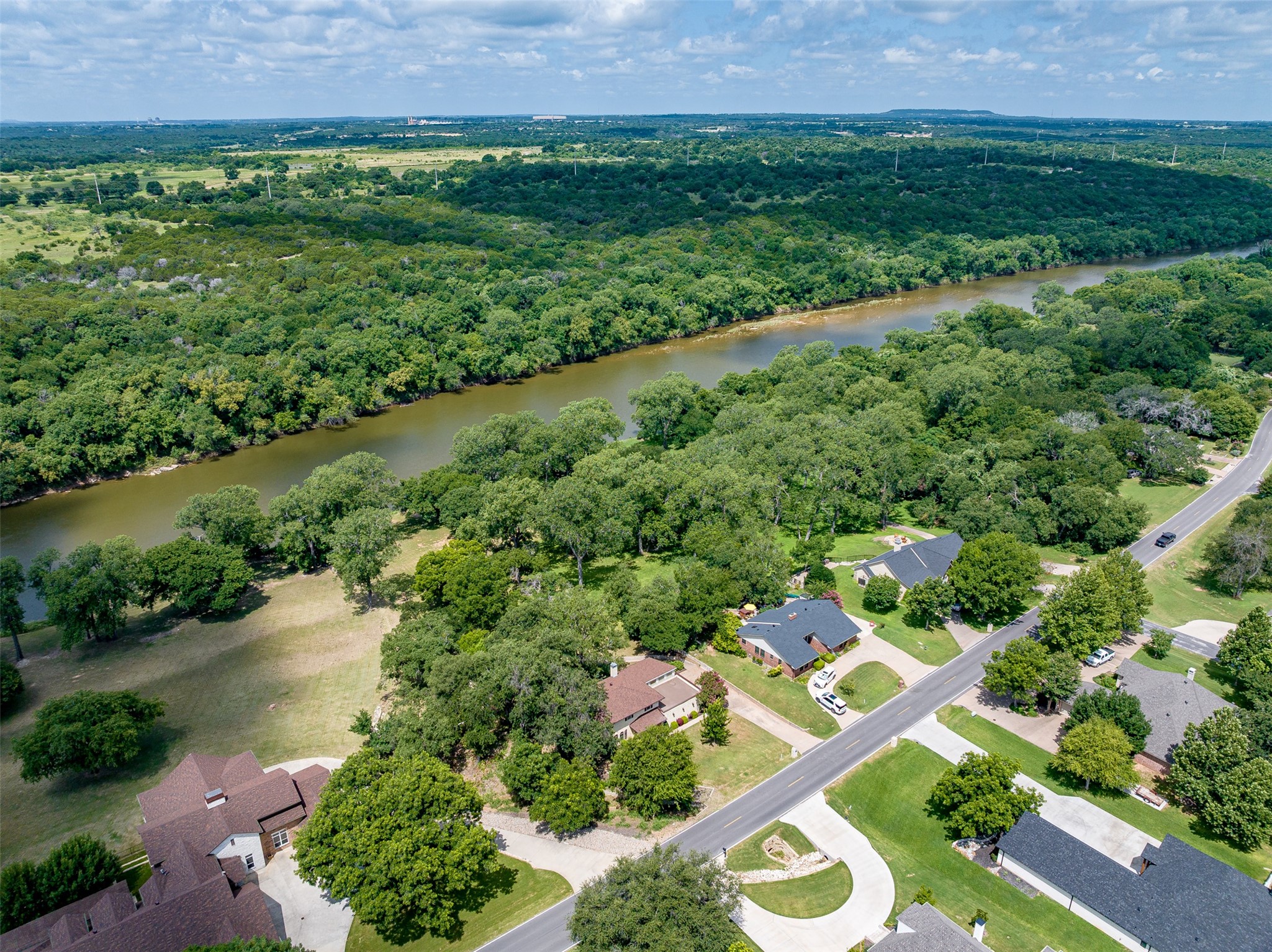 9304 Bellechase Road Granbury TX 76049