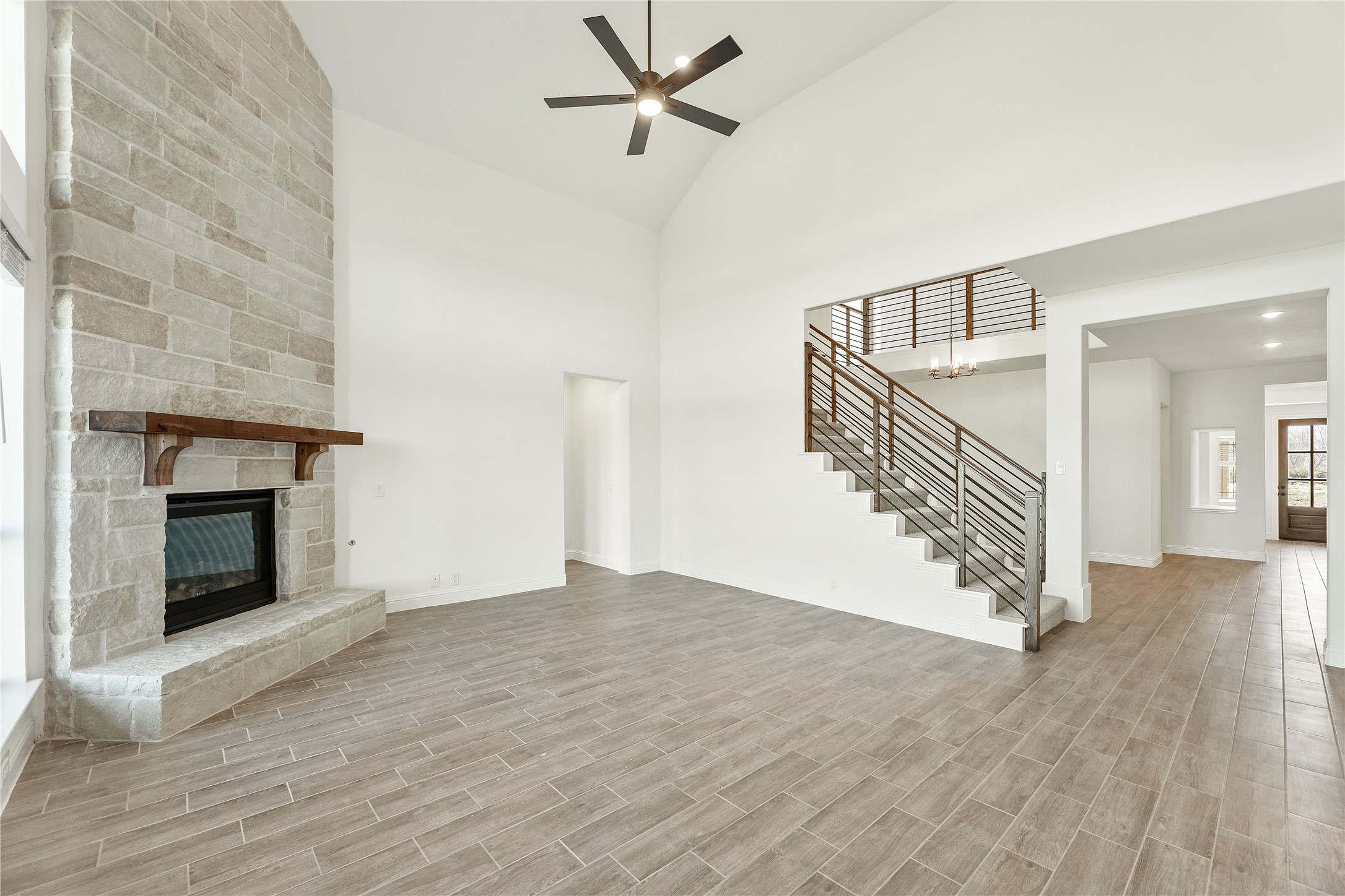 546 Hearthstone Boulevard Red Oak TX 75154