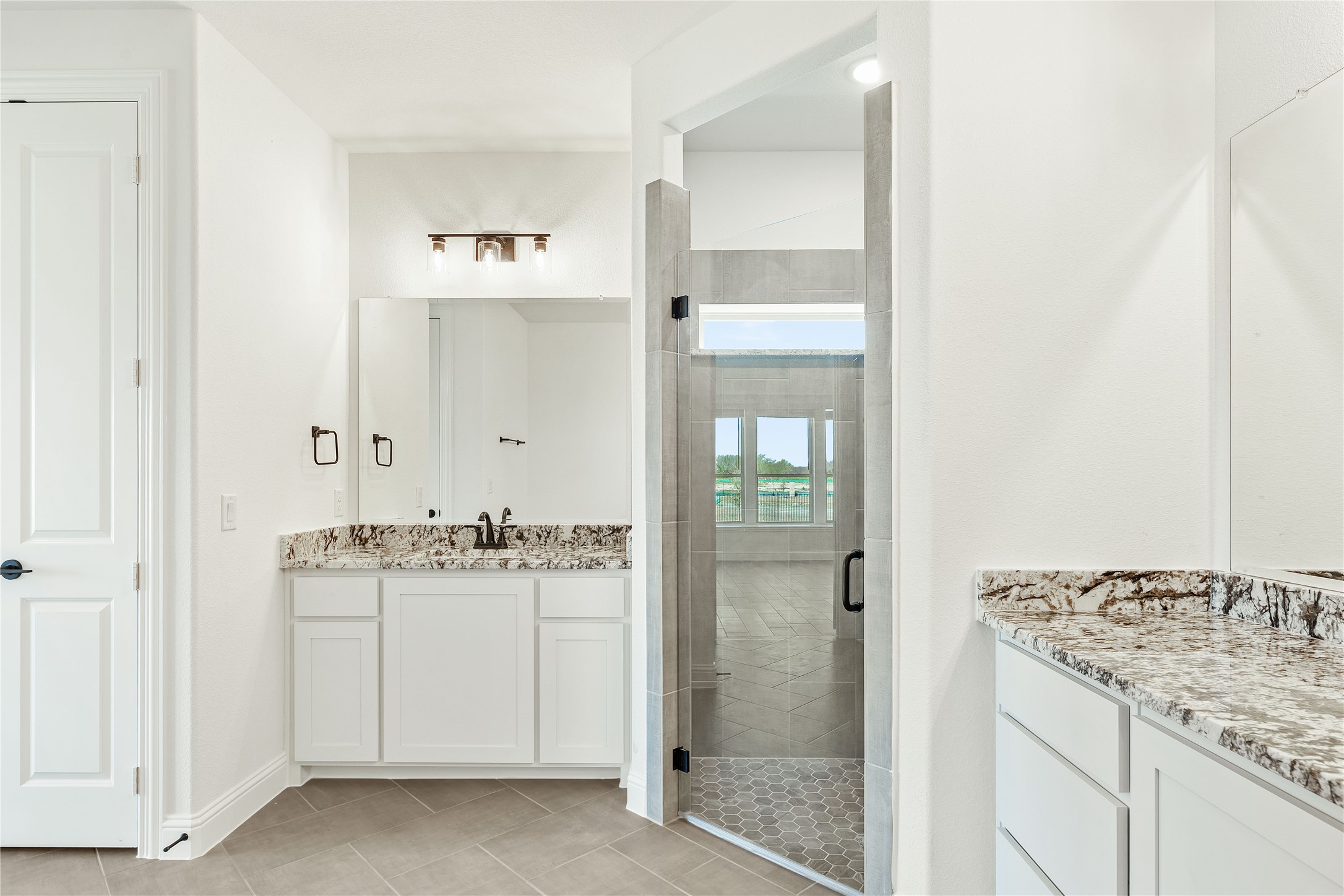 546 Hearthstone Boulevard Red Oak TX 75154
