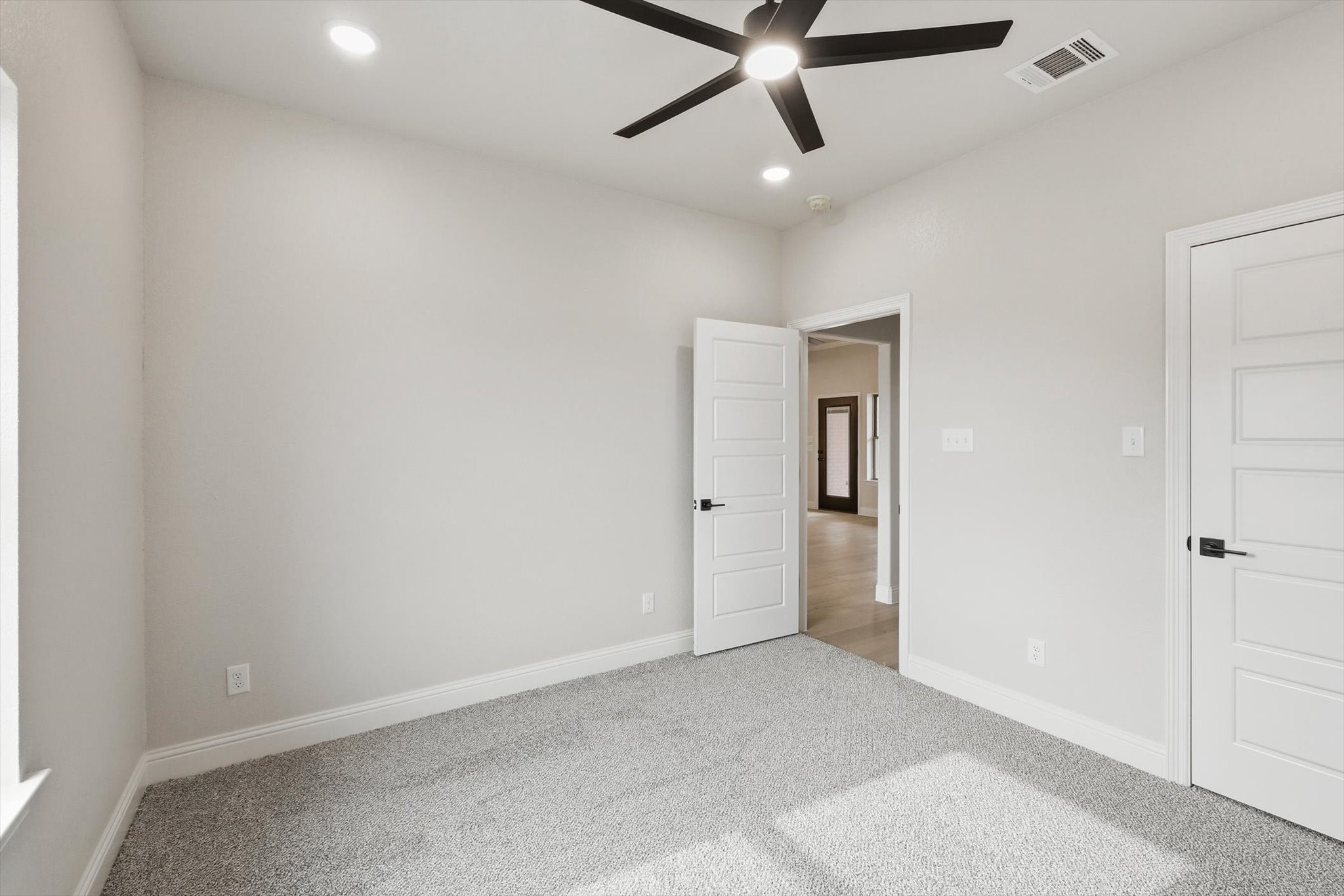 2307 Briarwood Bridgeport TX 76426