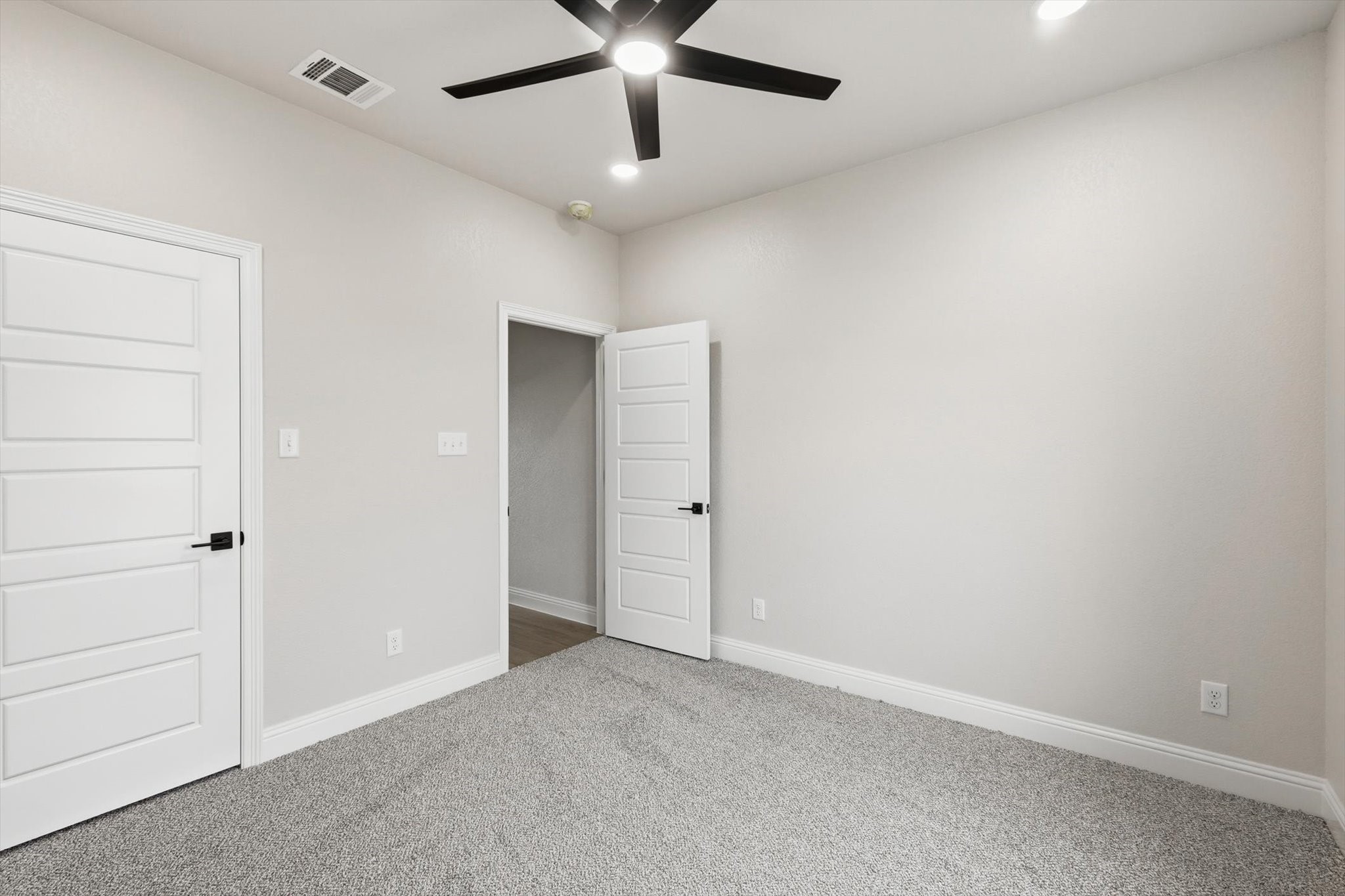 2307 Briarwood Bridgeport TX 76426