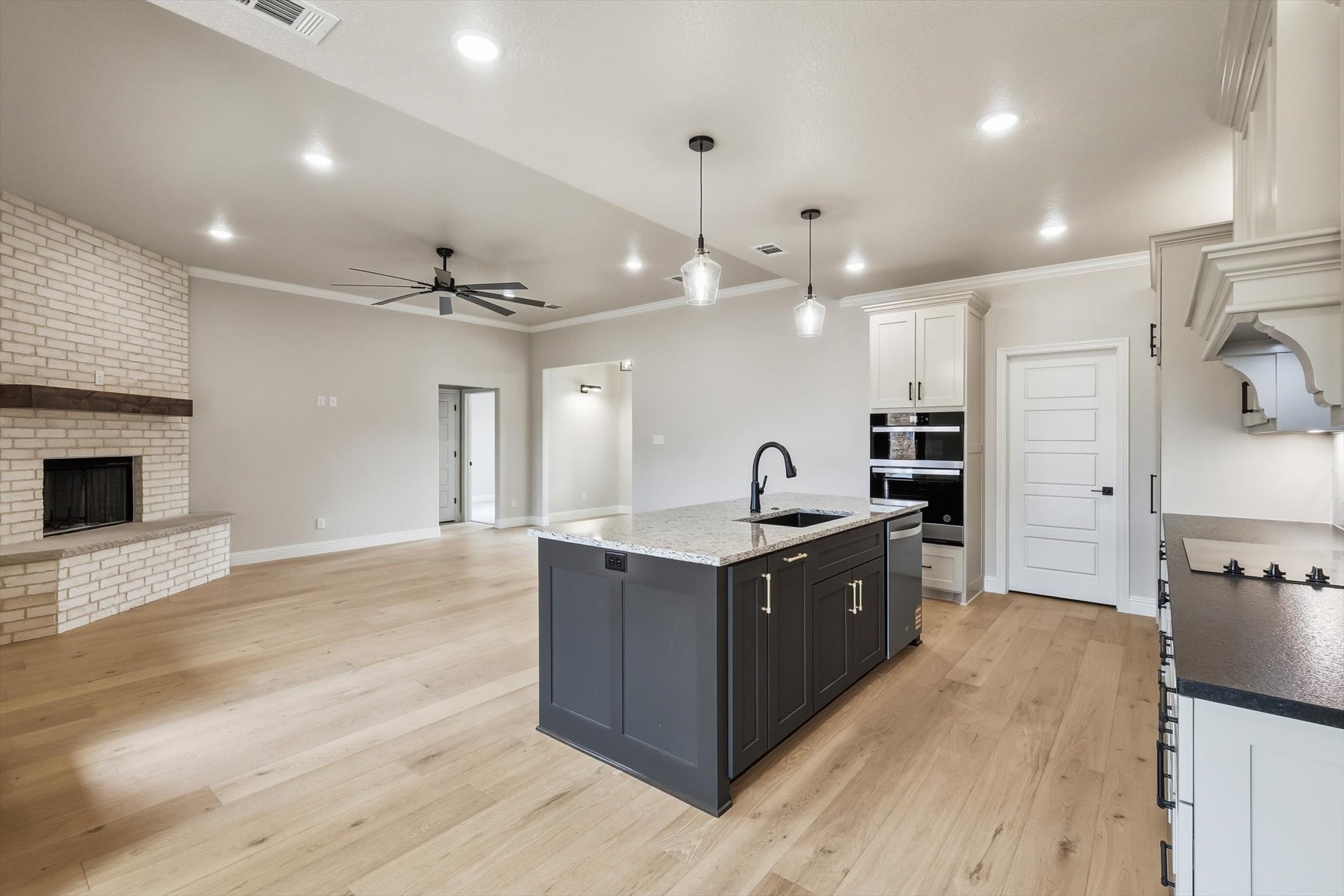 2307 Briarwood Bridgeport TX 76426