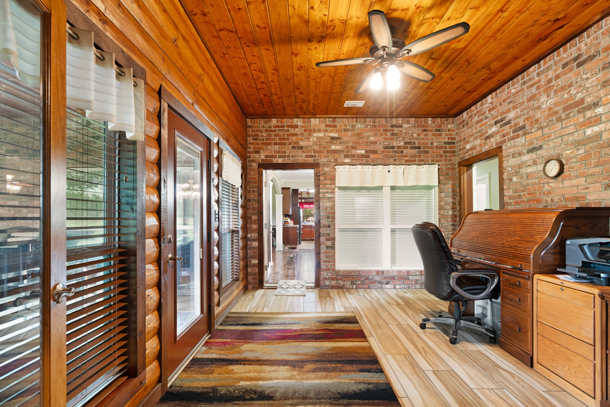 4141 Farm Road 2820 Sumner TX 75486
