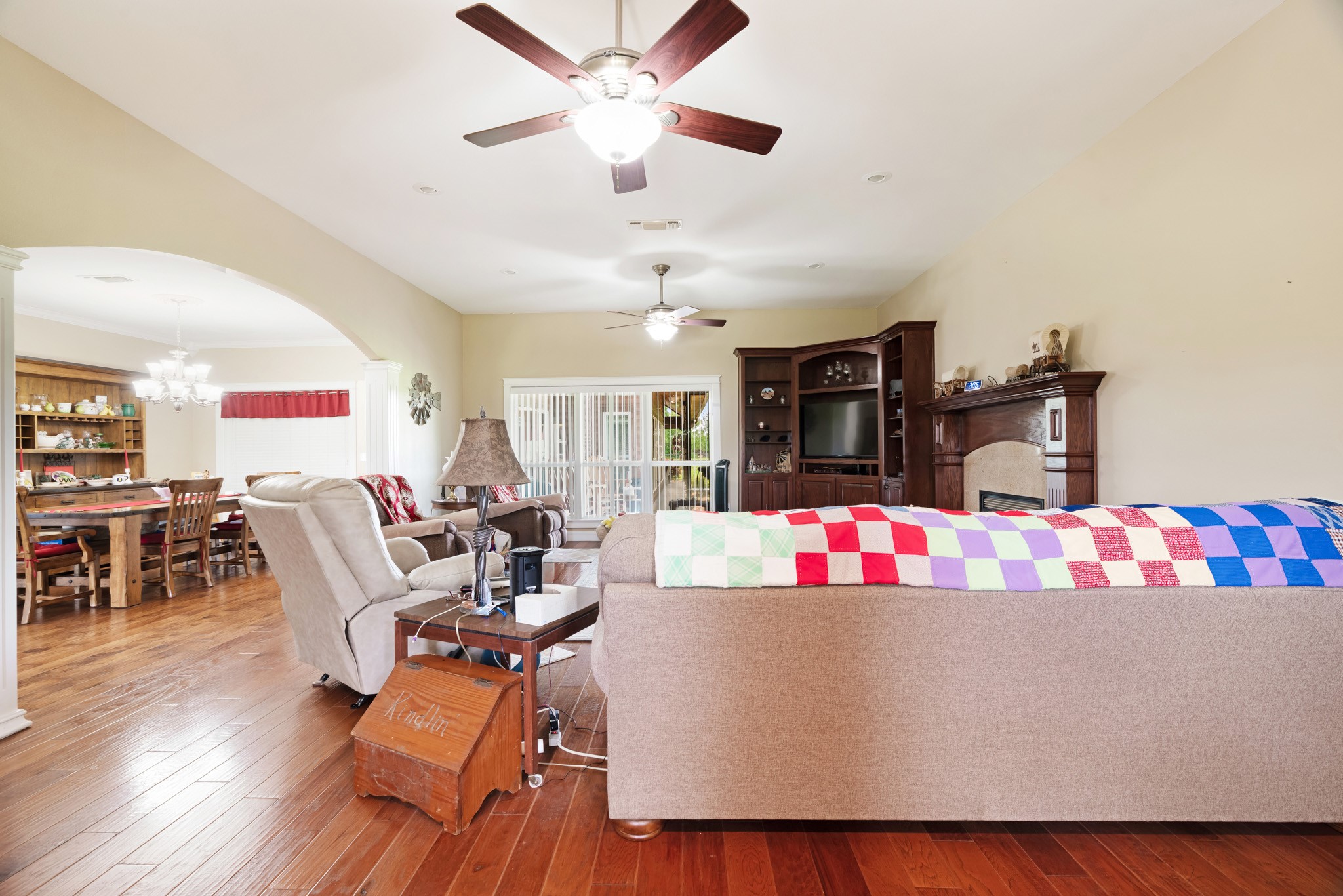 4141 Farm Road 2820 Sumner TX 75486