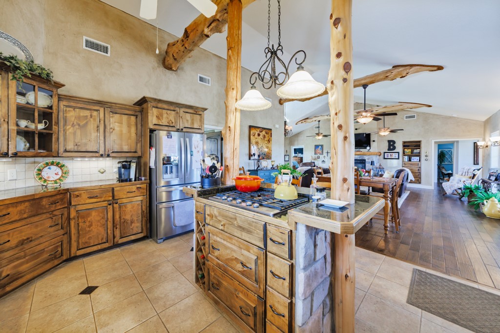 4460 Hildreth Pool Road Bowie TX 76230