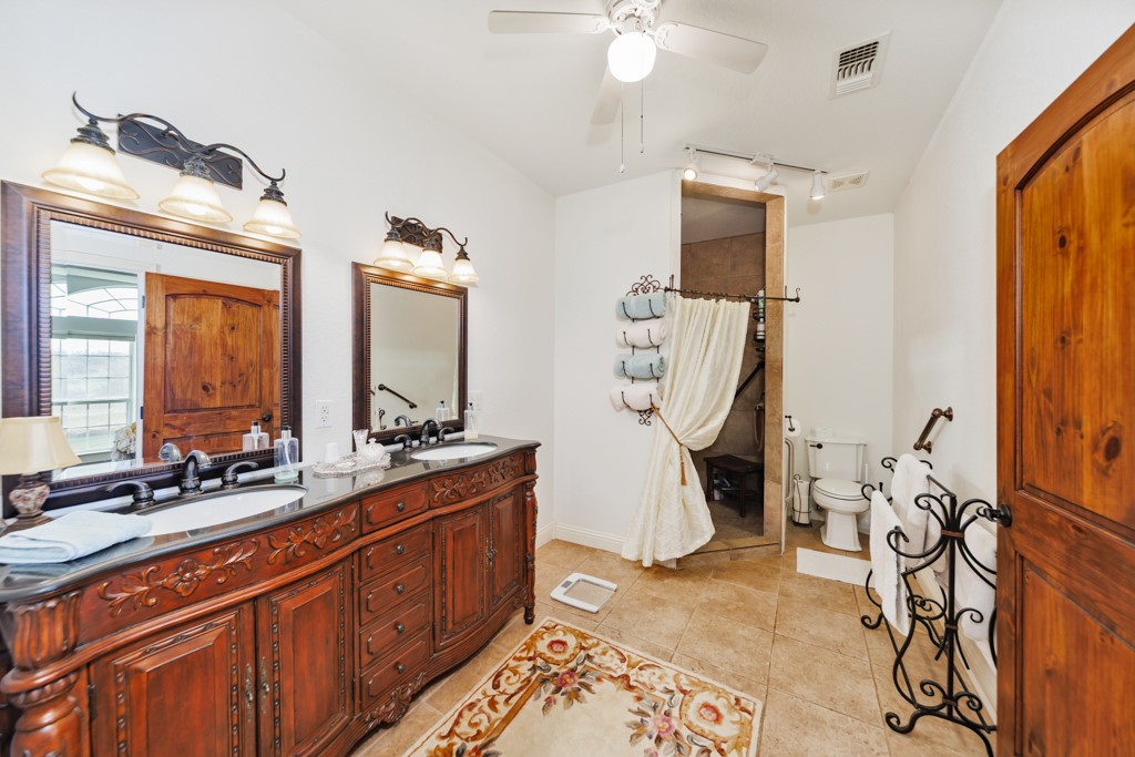 4460 Hildreth Pool Road Bowie TX 76230