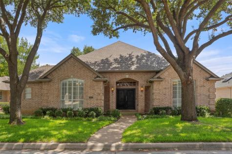 2837 Manorwood Trail Fort Worth TX 76109
