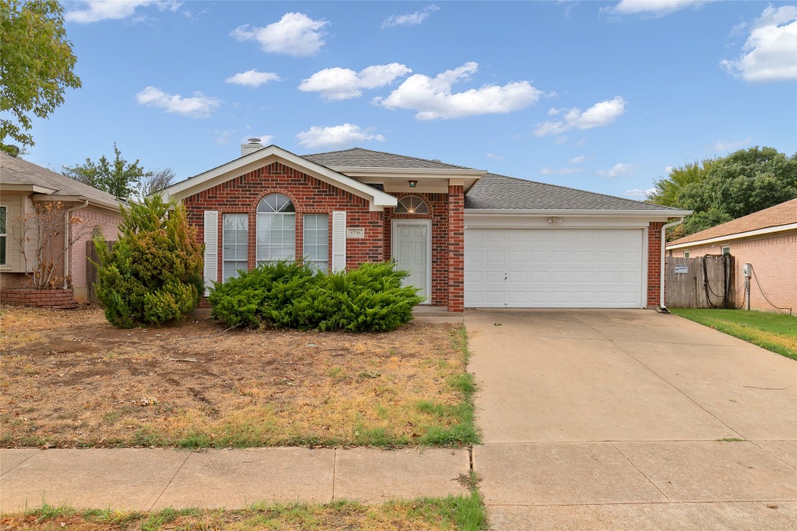 5736 Vandalia Trail Arlington TX 76017