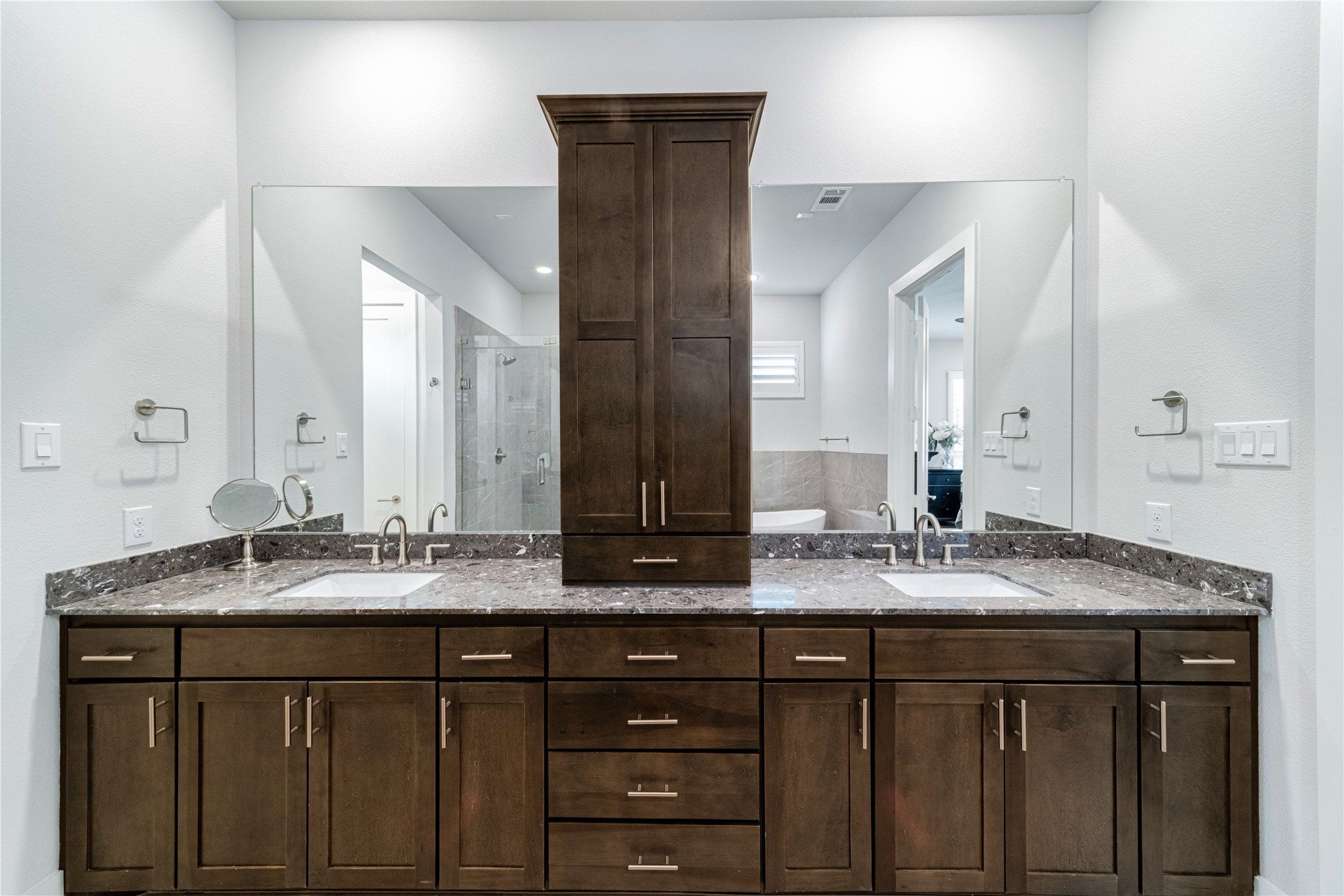 4107 Entrada Way Dallas TX 75219