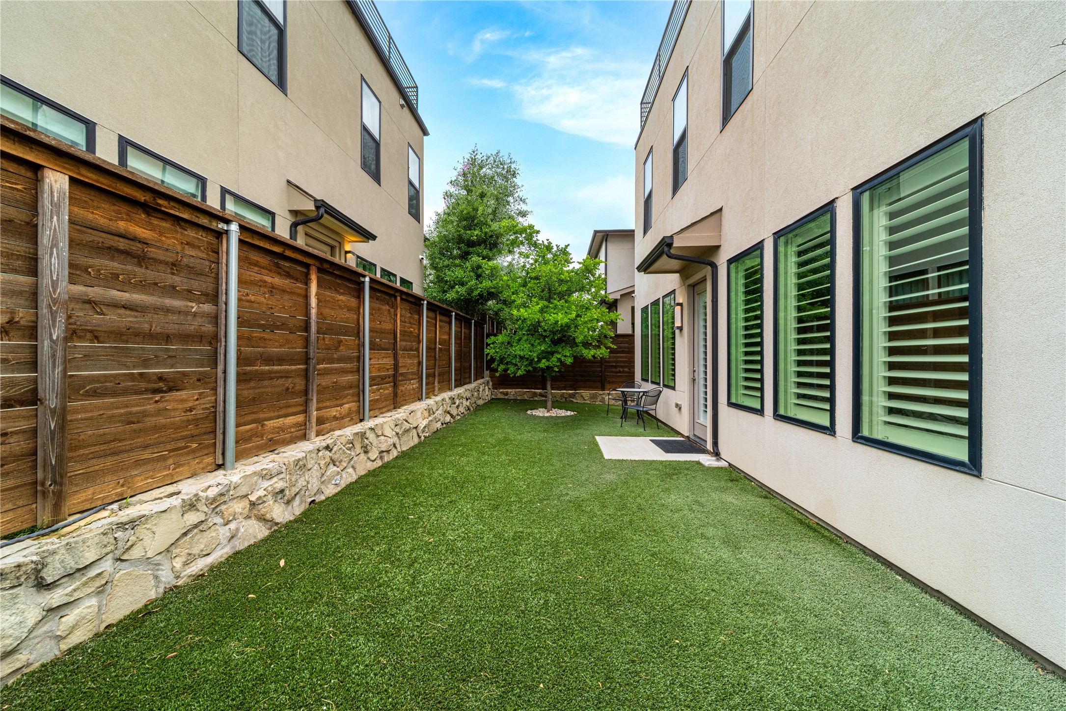 4107 Entrada Way Dallas TX 75219
