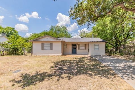 364 Shoreline Drive Azle TX 76020