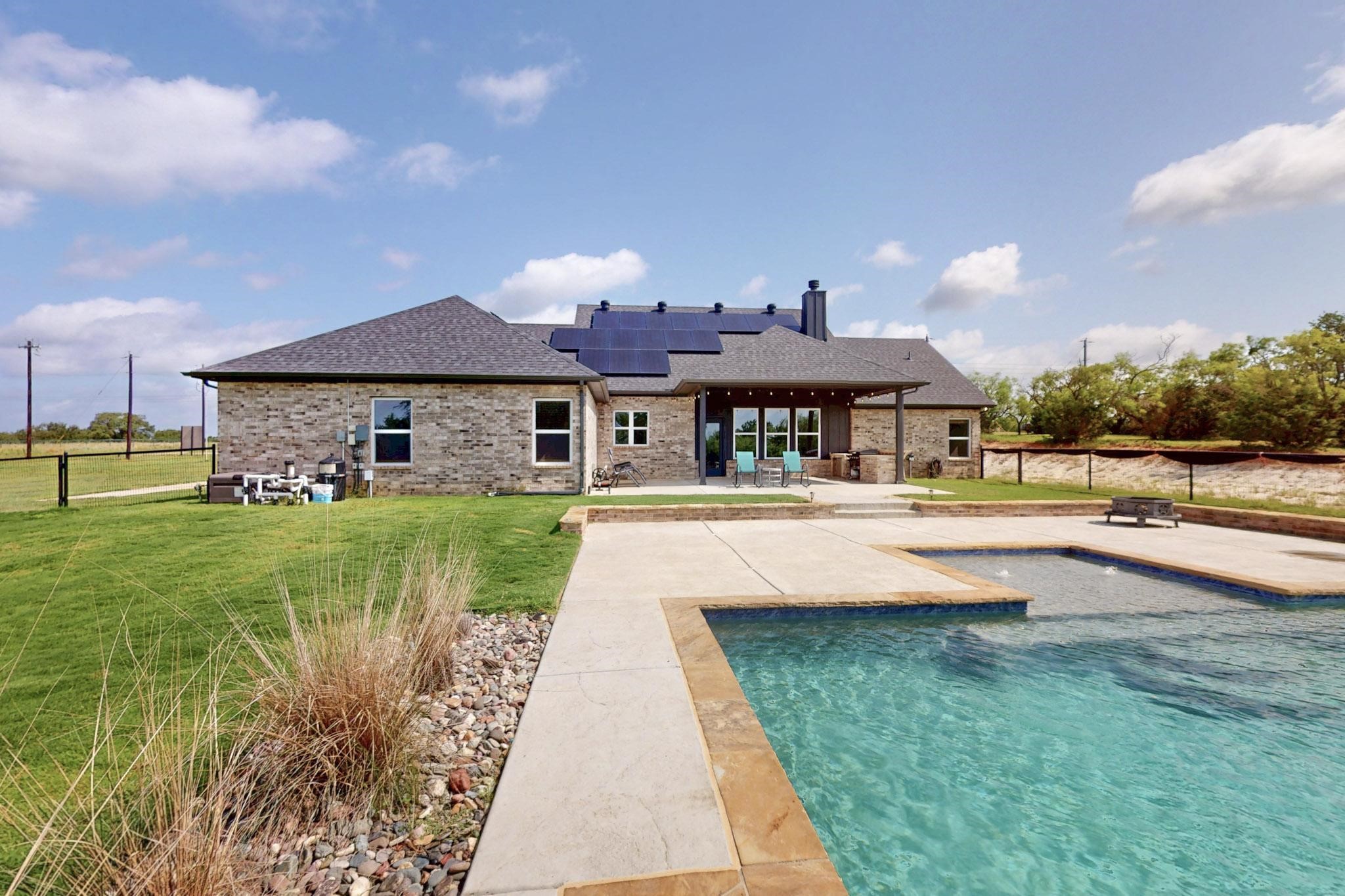 199 Graystone Drive Weatherford TX 76088