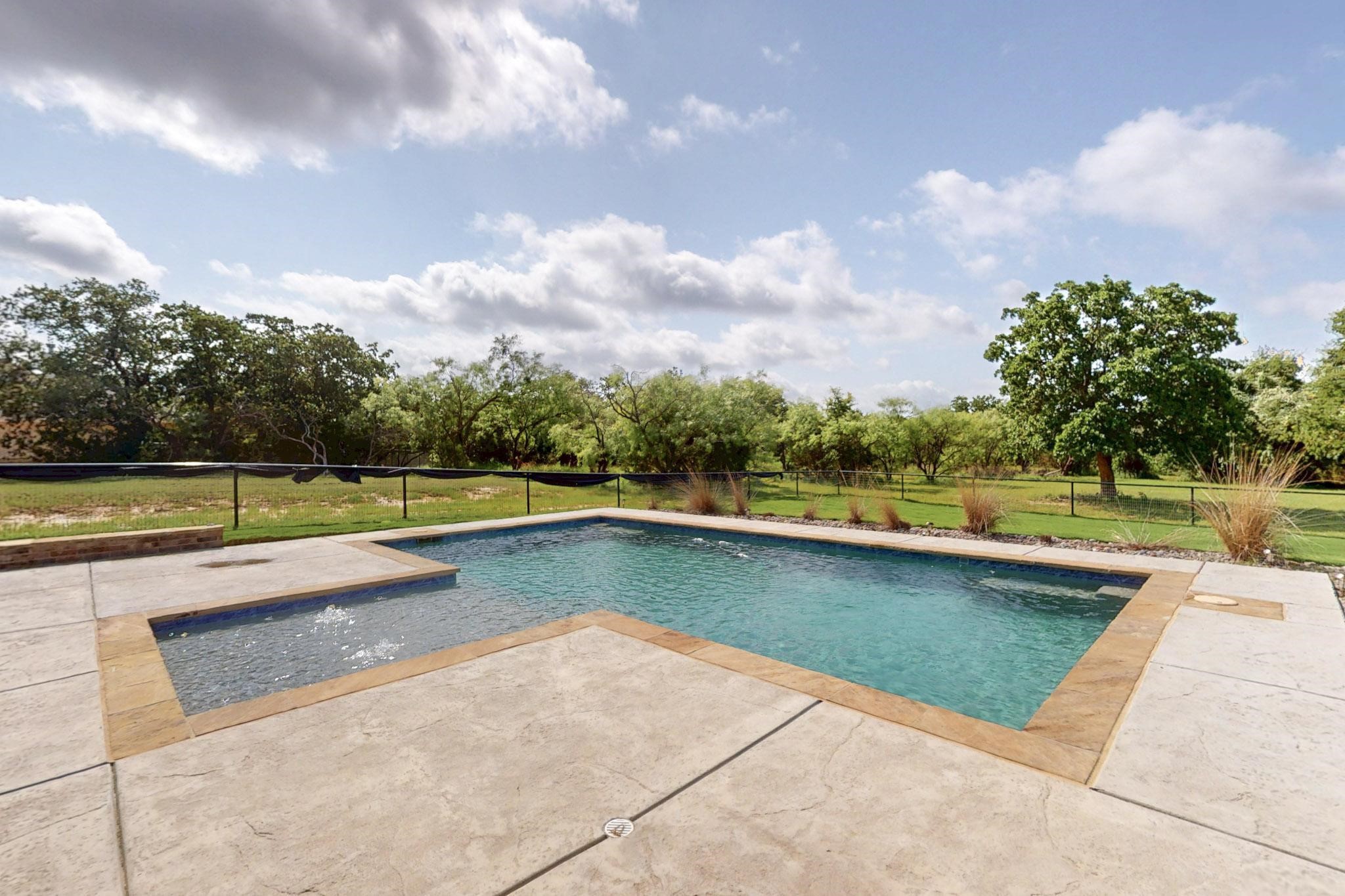 199 Graystone Drive Weatherford TX 76088