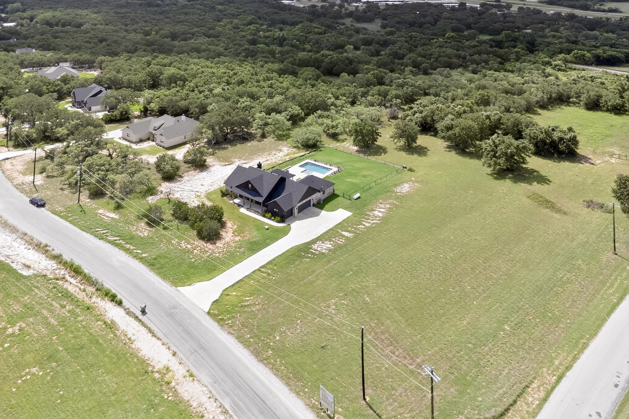 199 Graystone Drive Weatherford TX 76088