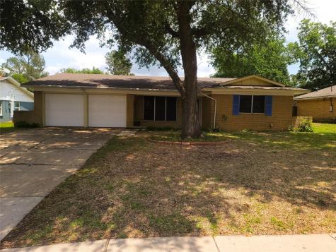 6409 Stonewall Street Greenville TX 75402