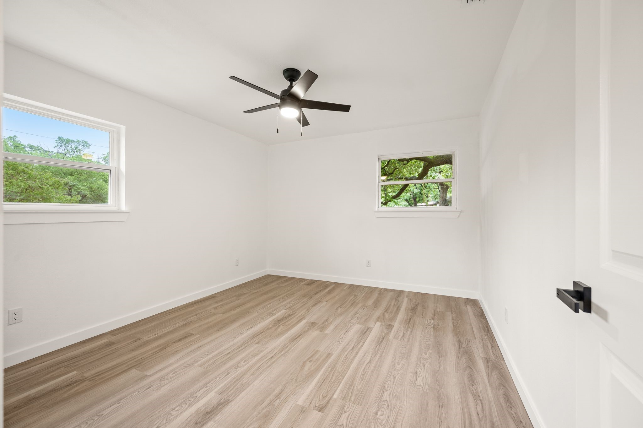 716 Norwood Drive Hurst TX 76053