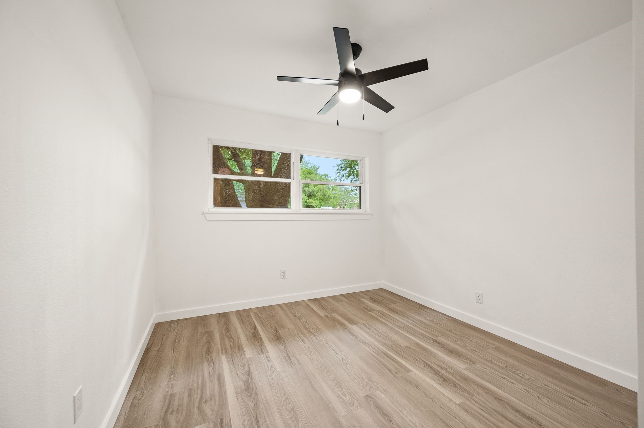 716 Norwood Drive Hurst TX 76053