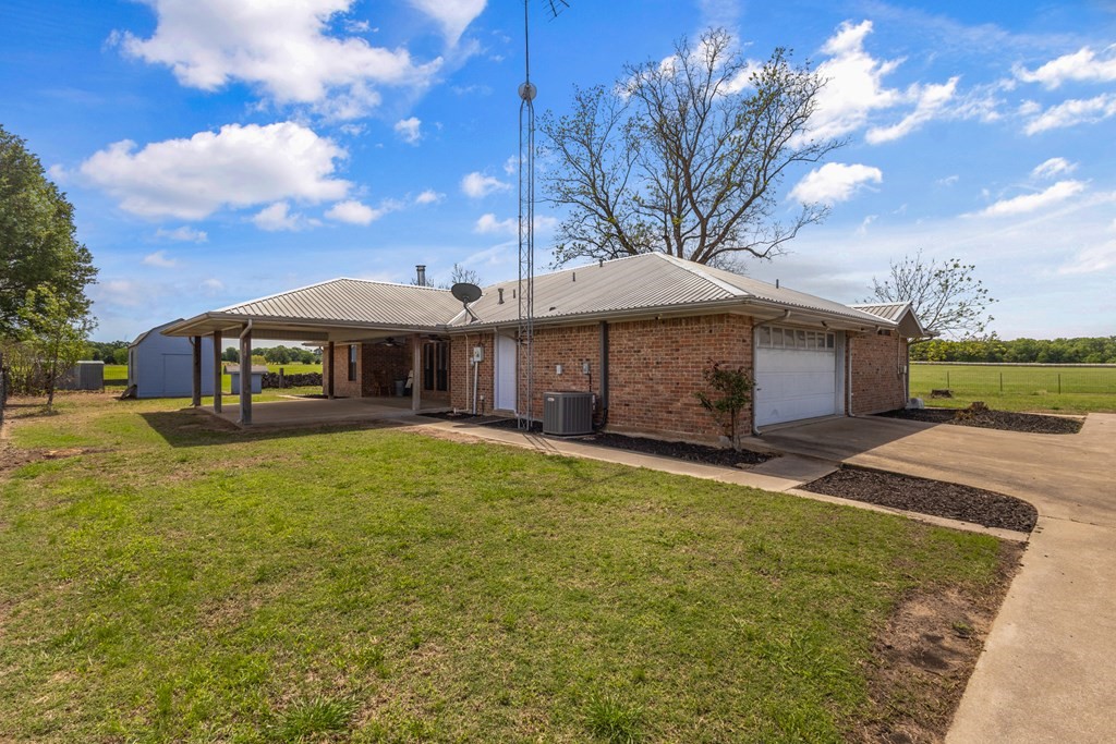 290 Vz County Road 3222 Wills Point TX 75169