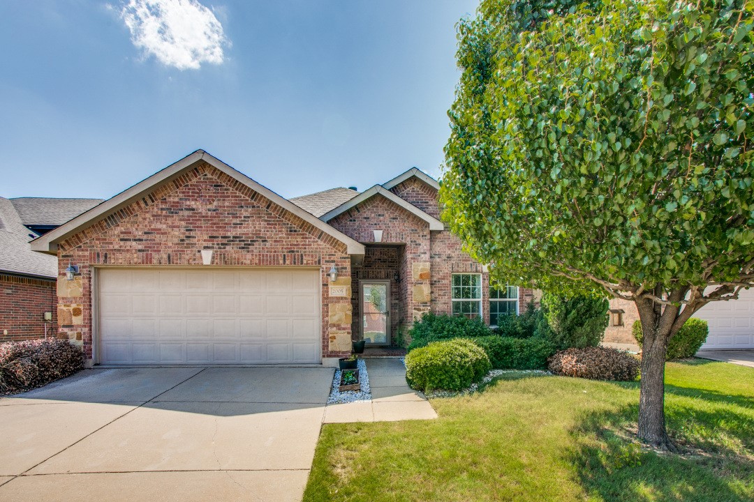 2005 Burnside Drive Fort Worth TX 76177