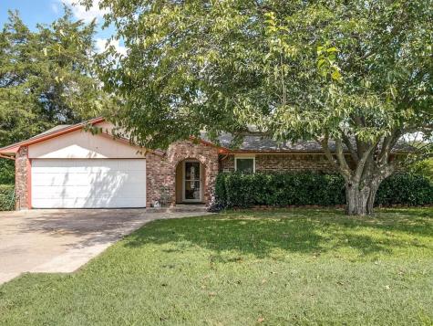 503 Lakeside Drive Duncanville TX 75116
