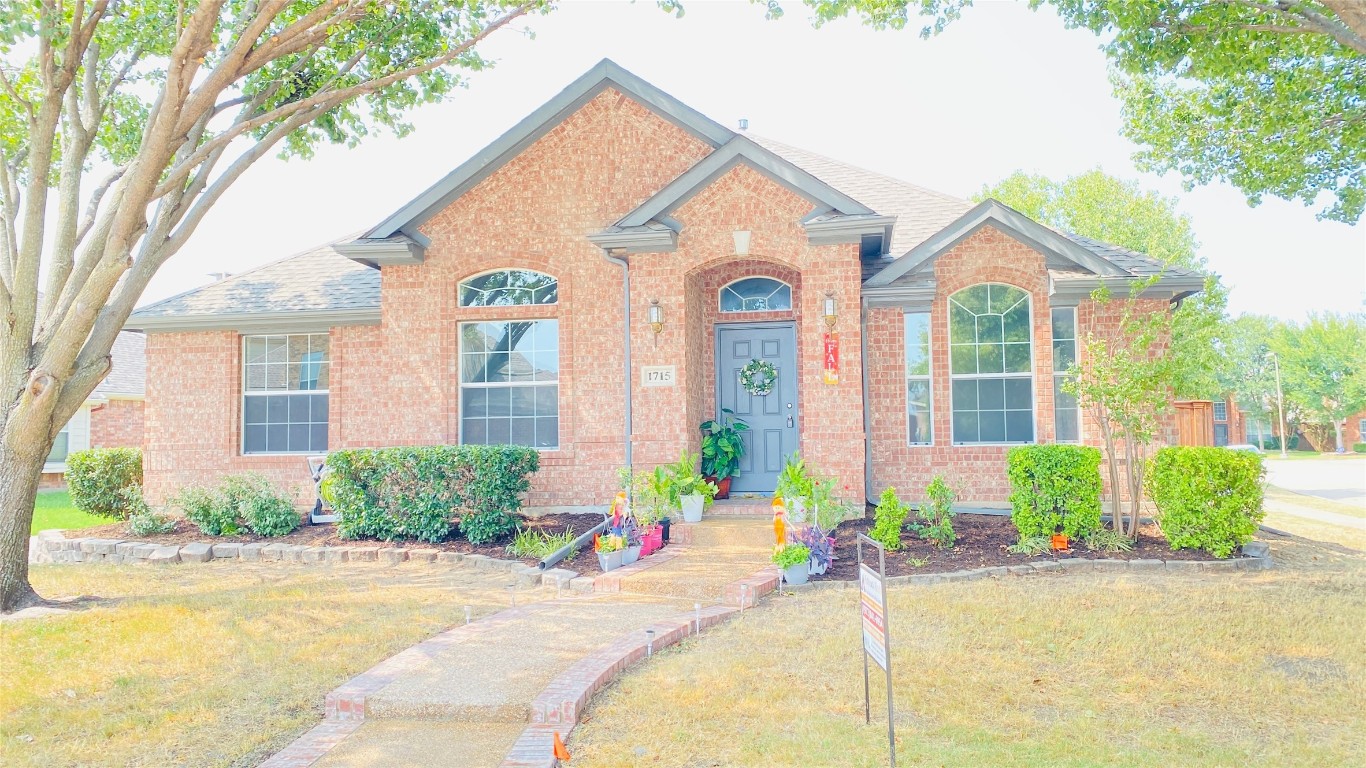 1715 Mineral Springs Drive Allen TX 75002