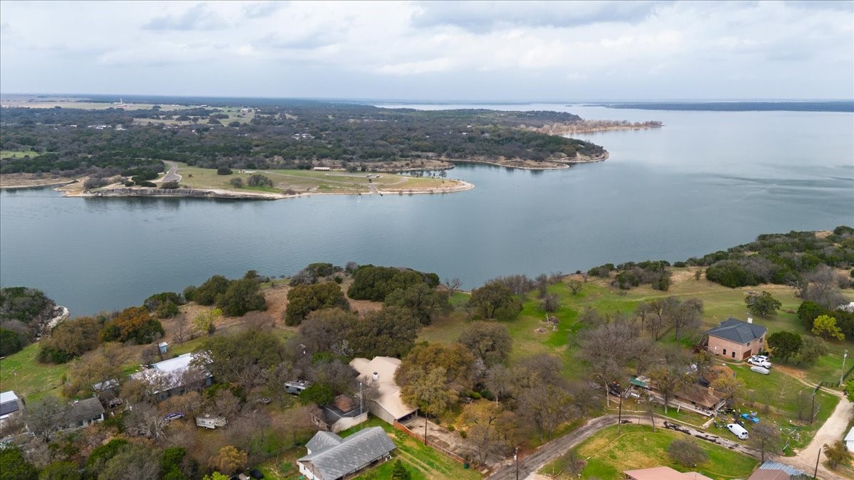 351 County Road 1723 Clifton TX 76634