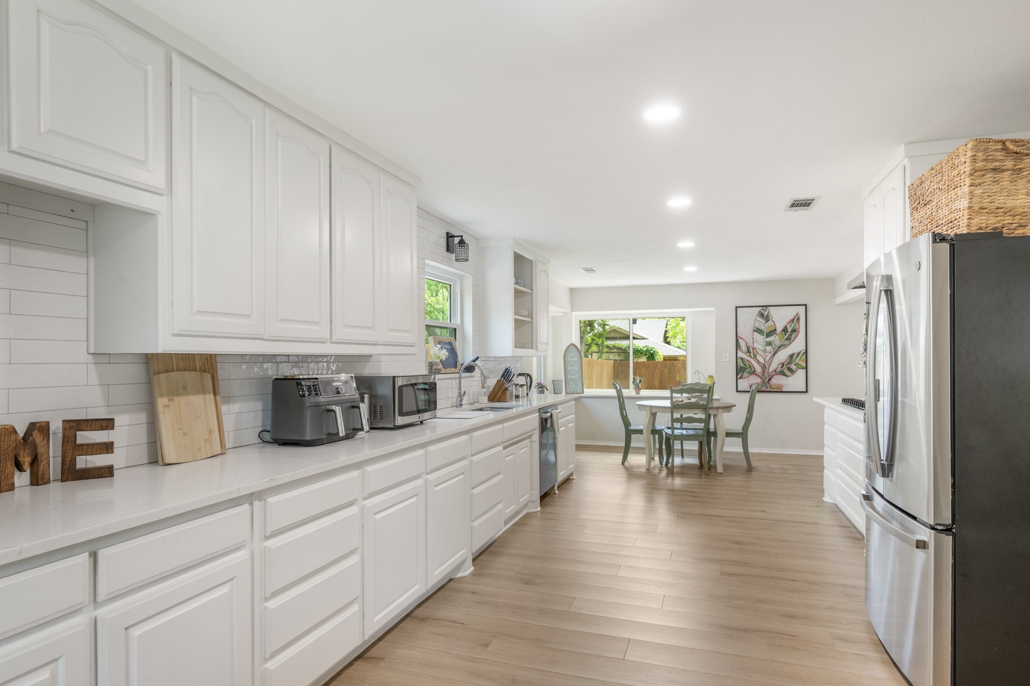 2911 Kircaldy Court Arlington TX 76015