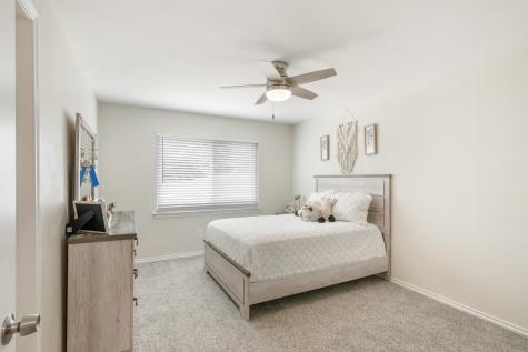 2911 Kircaldy Court Arlington TX 76015