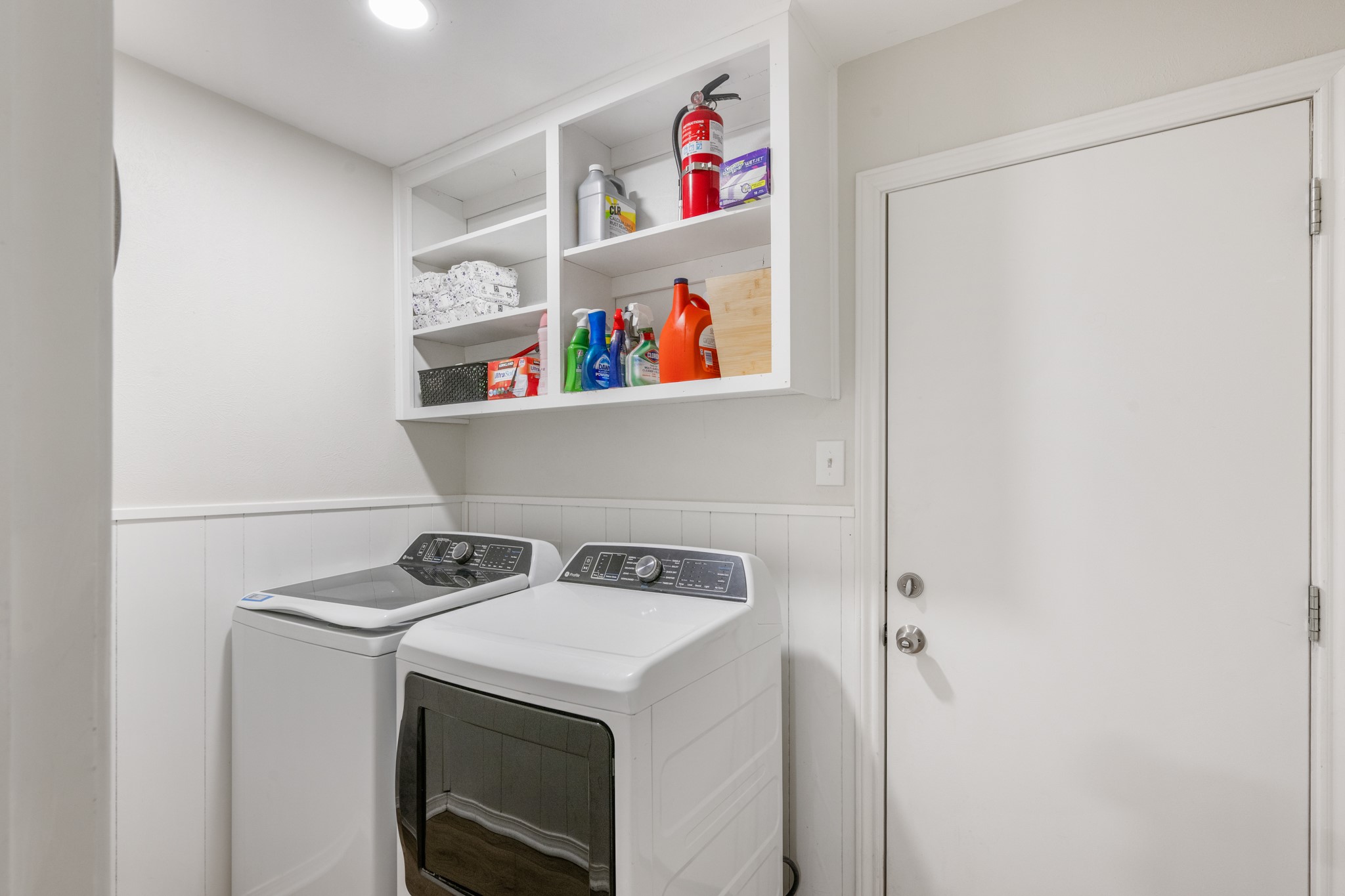 2911 Kircaldy Court Arlington TX 76015