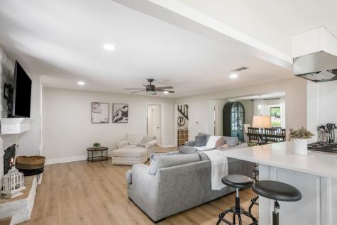 2911 Kircaldy Court Arlington TX 76015