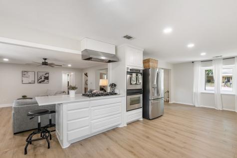 2911 Kircaldy Court Arlington TX 76015