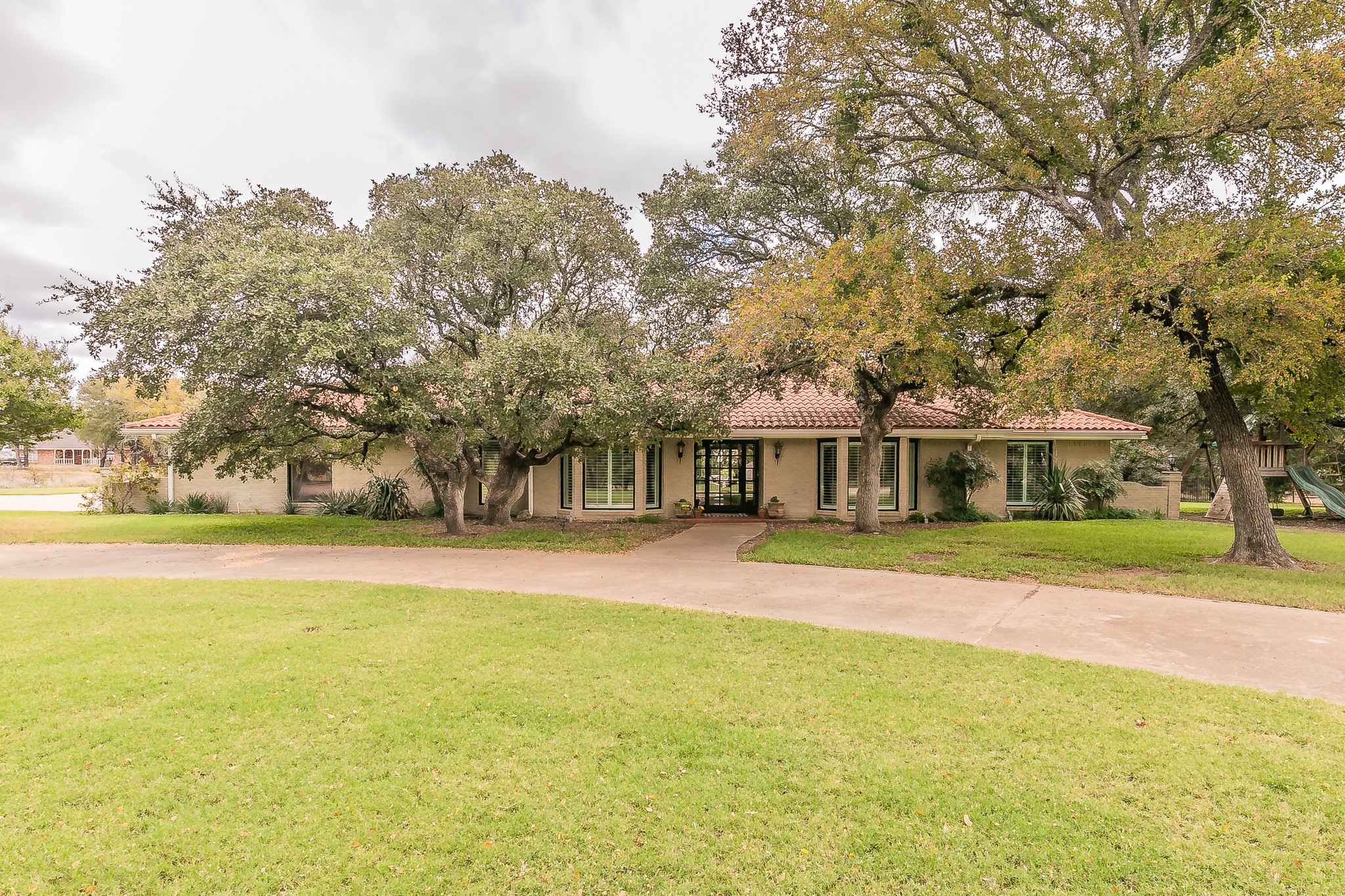 110 Woodcrest Street Weatherford TX 76087