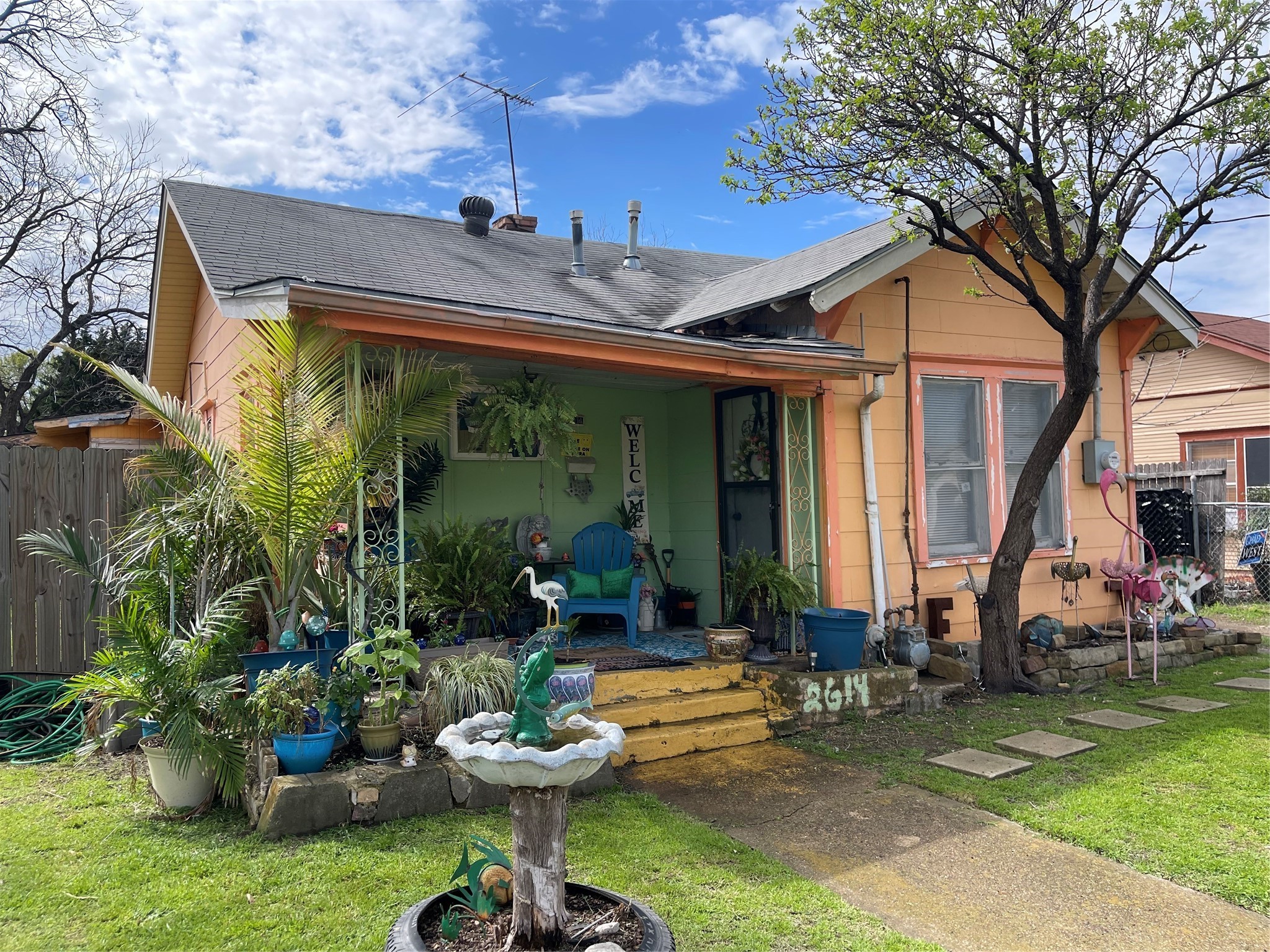 2614 W Brooklyn Avenue Dallas TX 75211