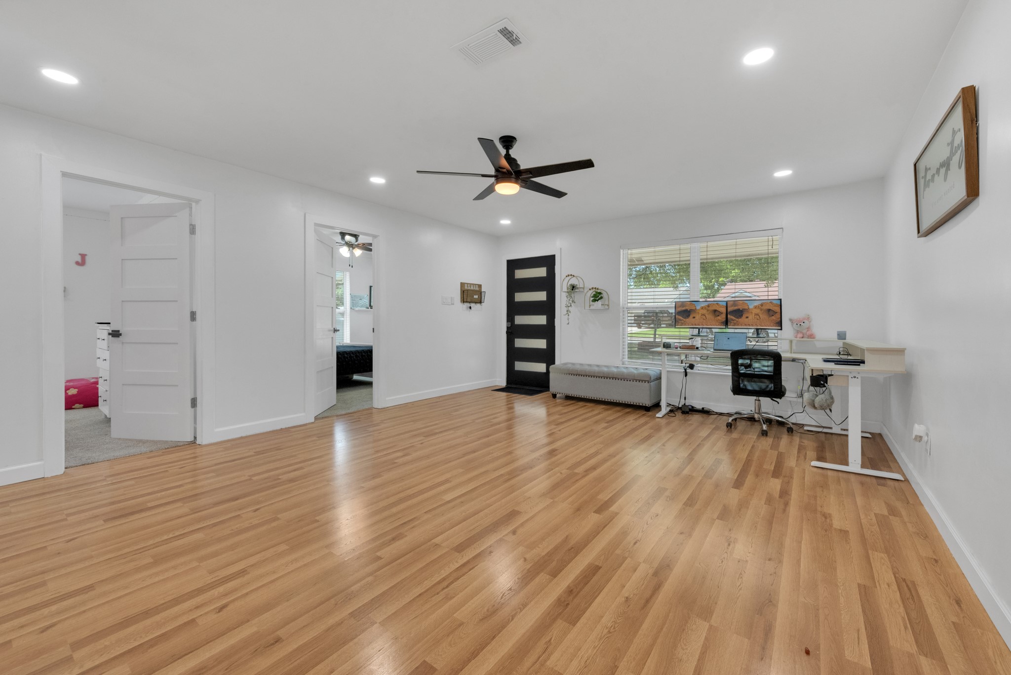821 Lovers Lane Grapevine TX 76051