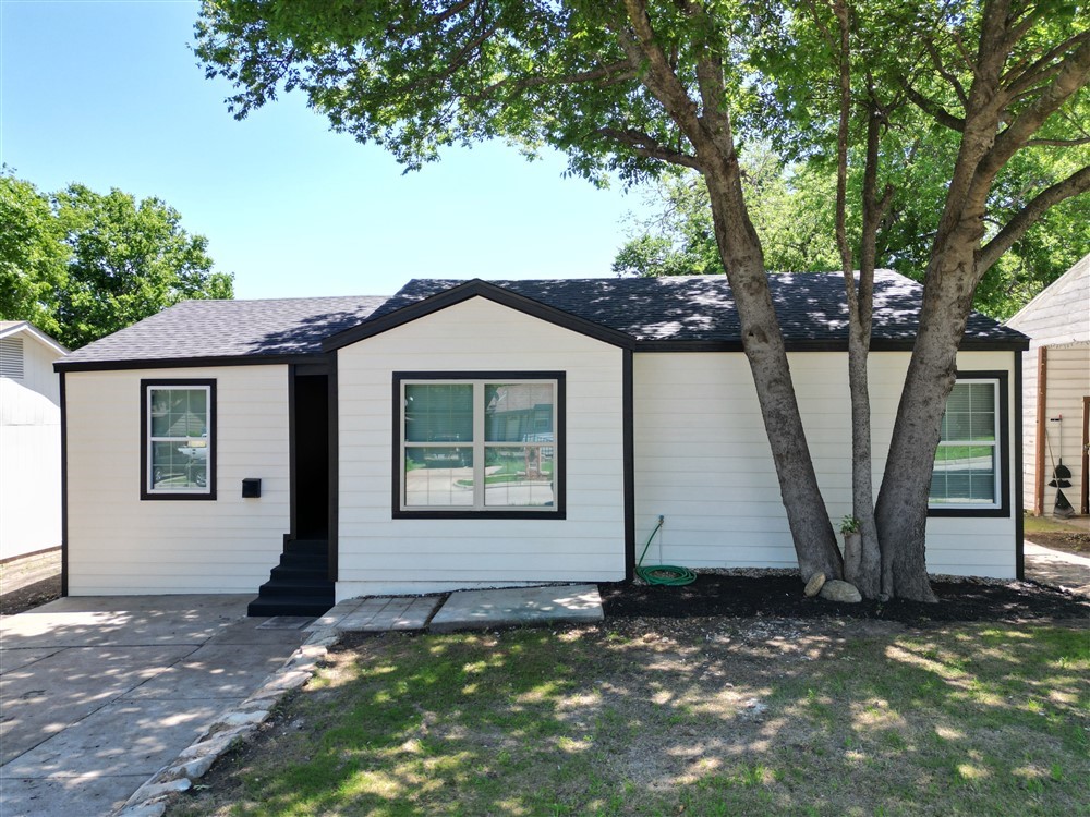 4409 Lubbock Avenue Fort Worth TX 76115