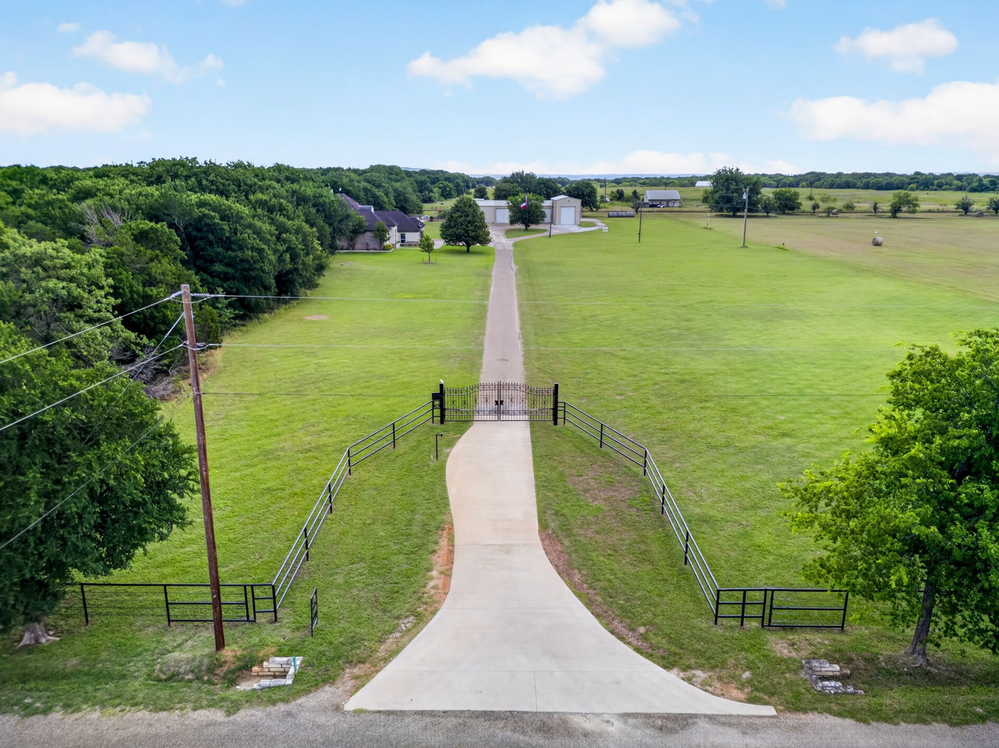 12801 County Road 1117 Cleburne TX 76033