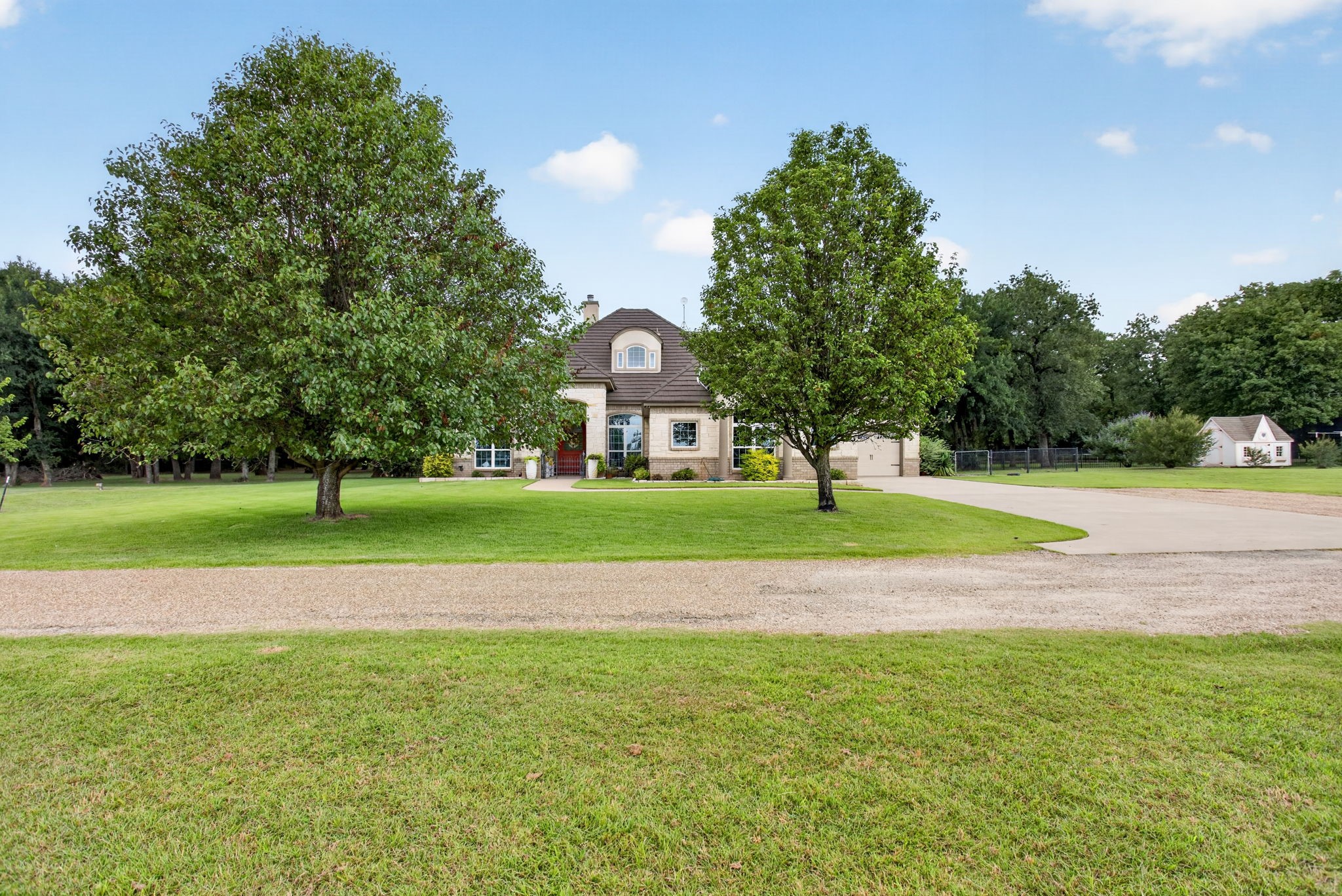 12801 County Road 1117 Cleburne TX 76033